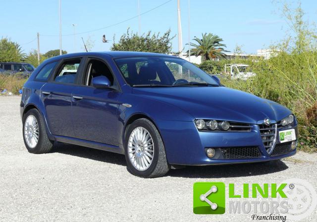 ALFA ROMEO 159 1.9 JTDm 16V Sportwagon Distinctive