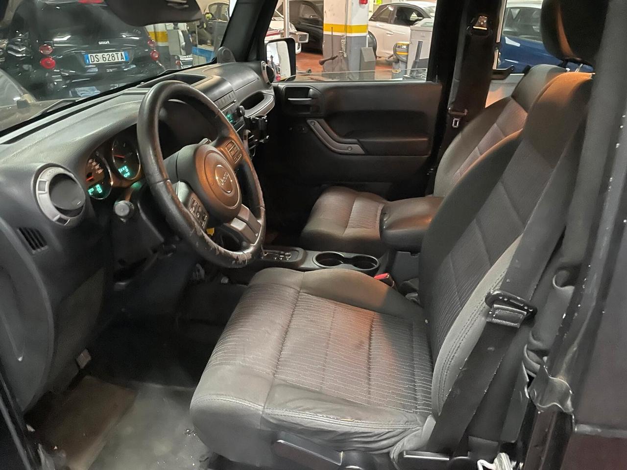 Jeep Wrangler 2.8 CRD DPF Sport Auto