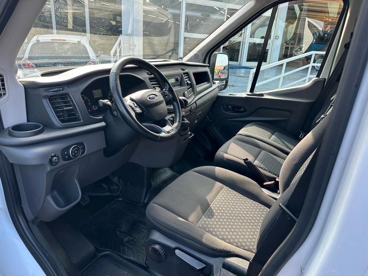 Ford Transit v363 van