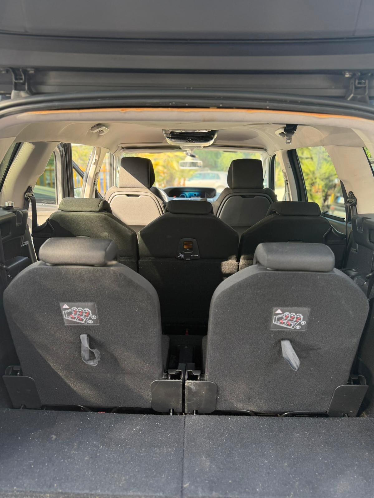 Citroen Grand C4 Picasso 7 POSTI