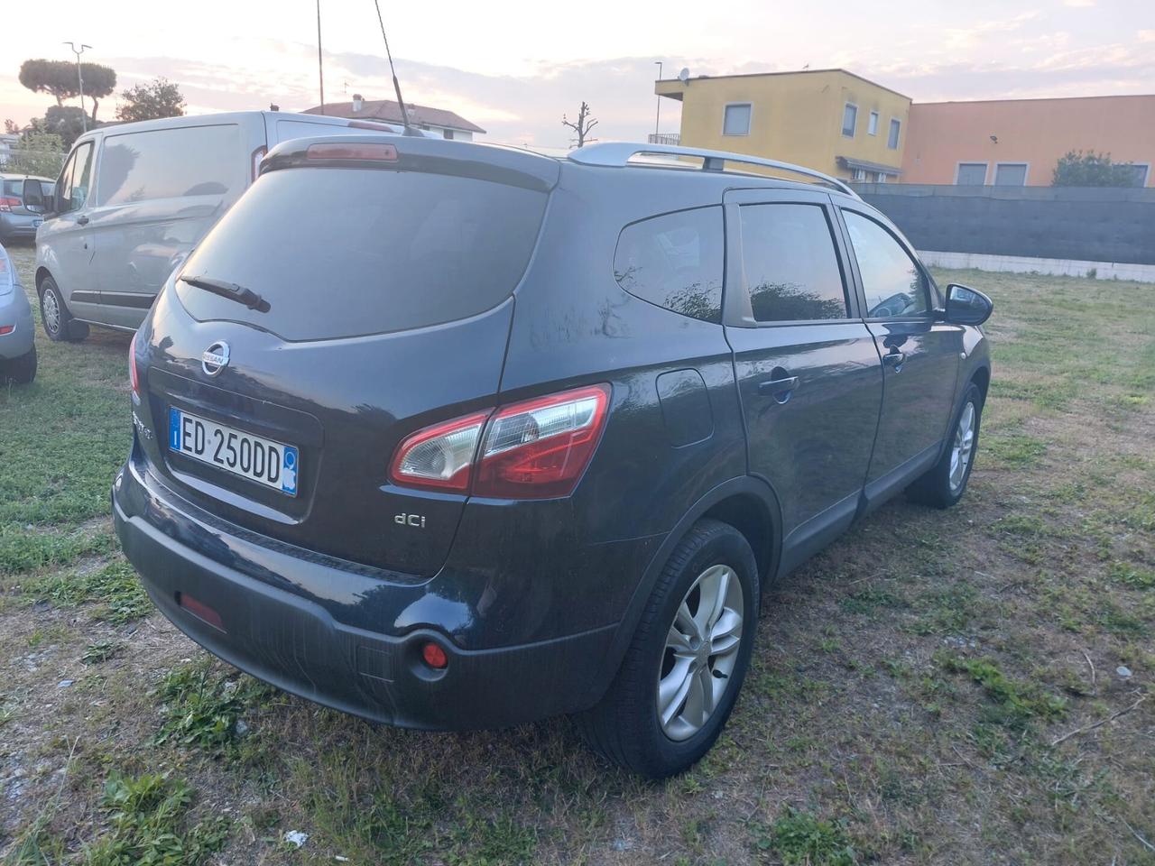 Nissan Qashqai Qashqai+2 2.0 dCi DPF Tekna