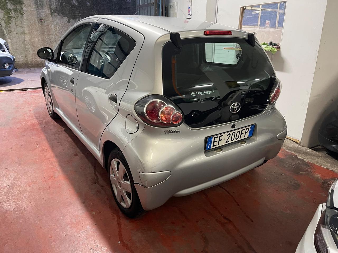 Toyota Aygo 1.0 12V VVT-i 5 porte