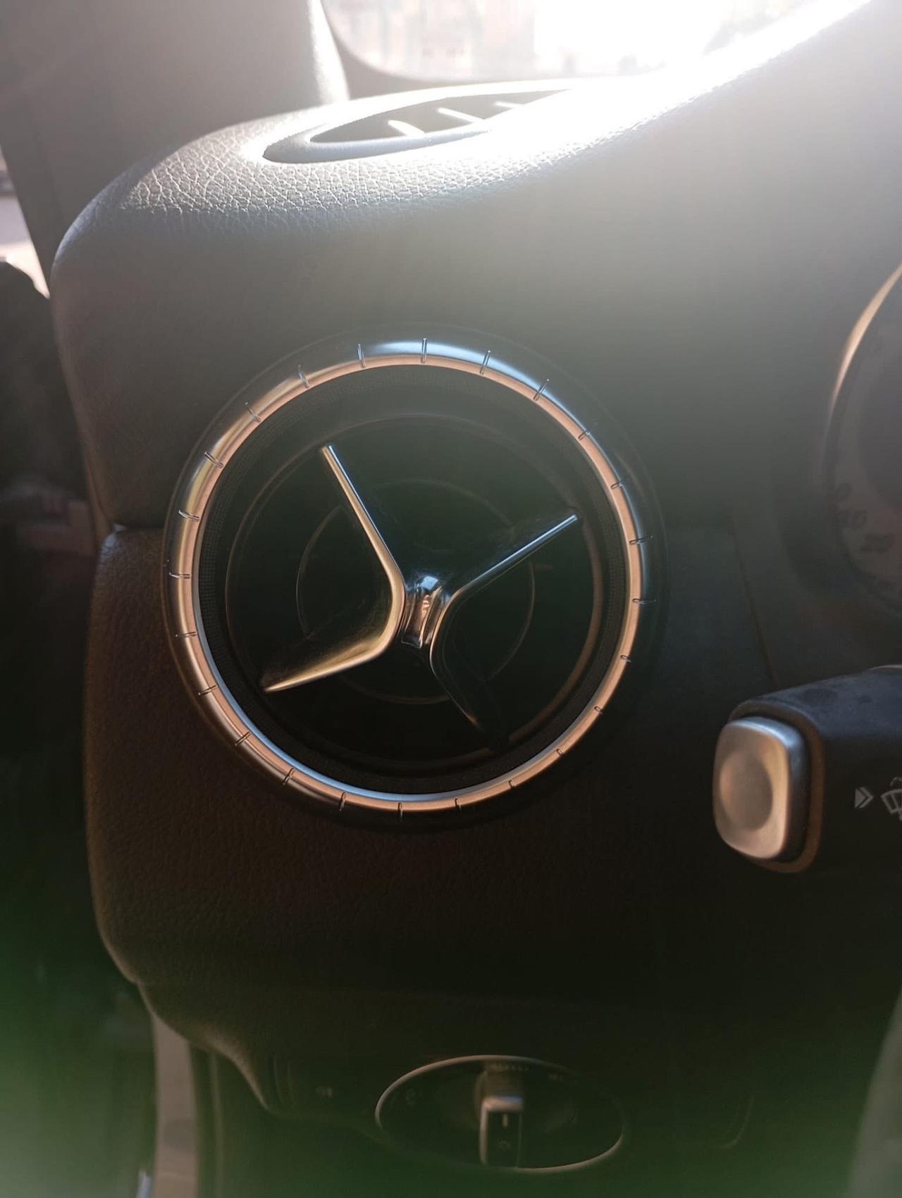 Mercedes-benz CLA 220 CDI Automatic Premium