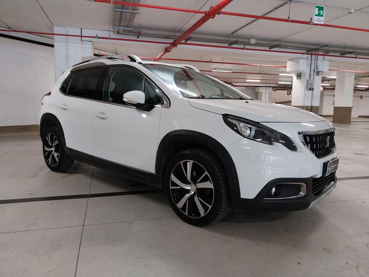 Peugeot 2008 BlueHDi 100 S&S GT Line - ok neopatentati