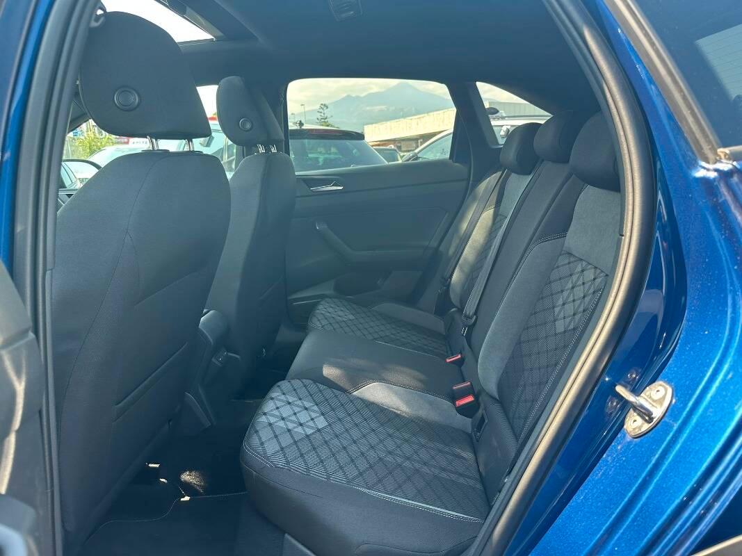 Volkswagen Taigo 1.0 tsi R-Line 115cv