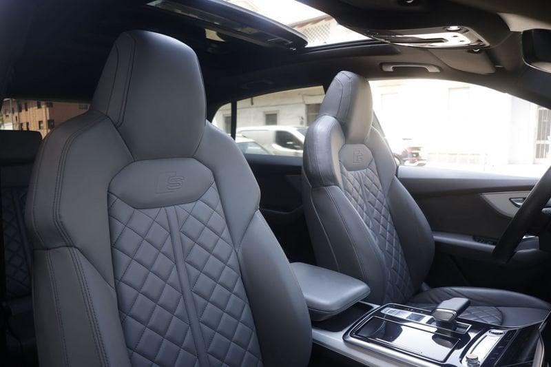 Audi Q8 50 TDI 286cv quattro tiptronic SLINE TETTO PANORAMICO Unicoproprietario