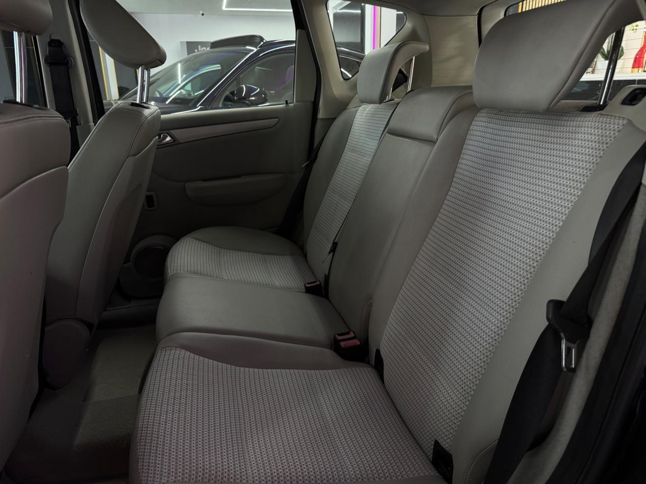 Mercedes-benz Classe A 180D AVANTGARDE Aut.