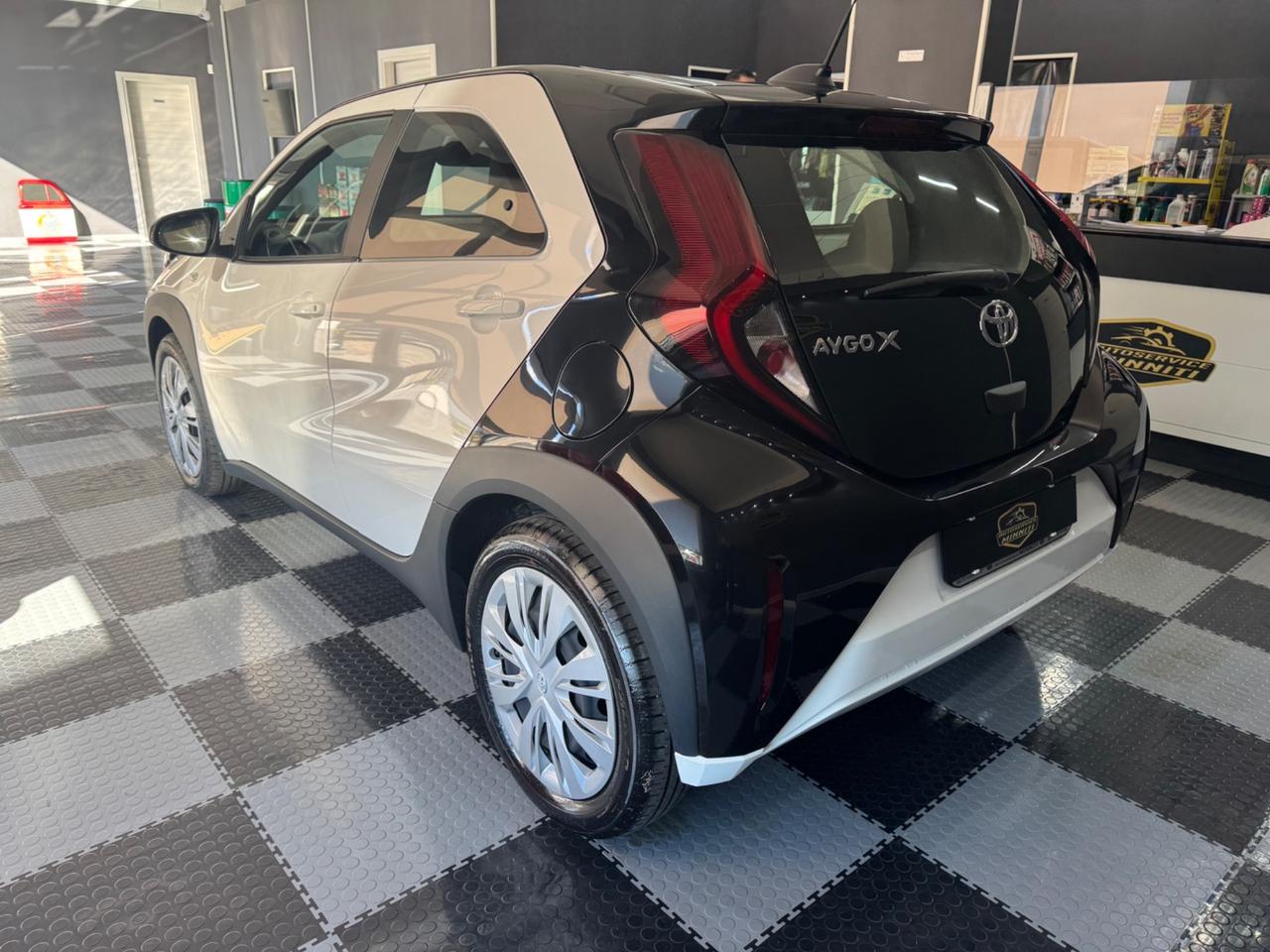 Toyota Aygo X 1.0 VVT-i 72 CV 5 porte Active