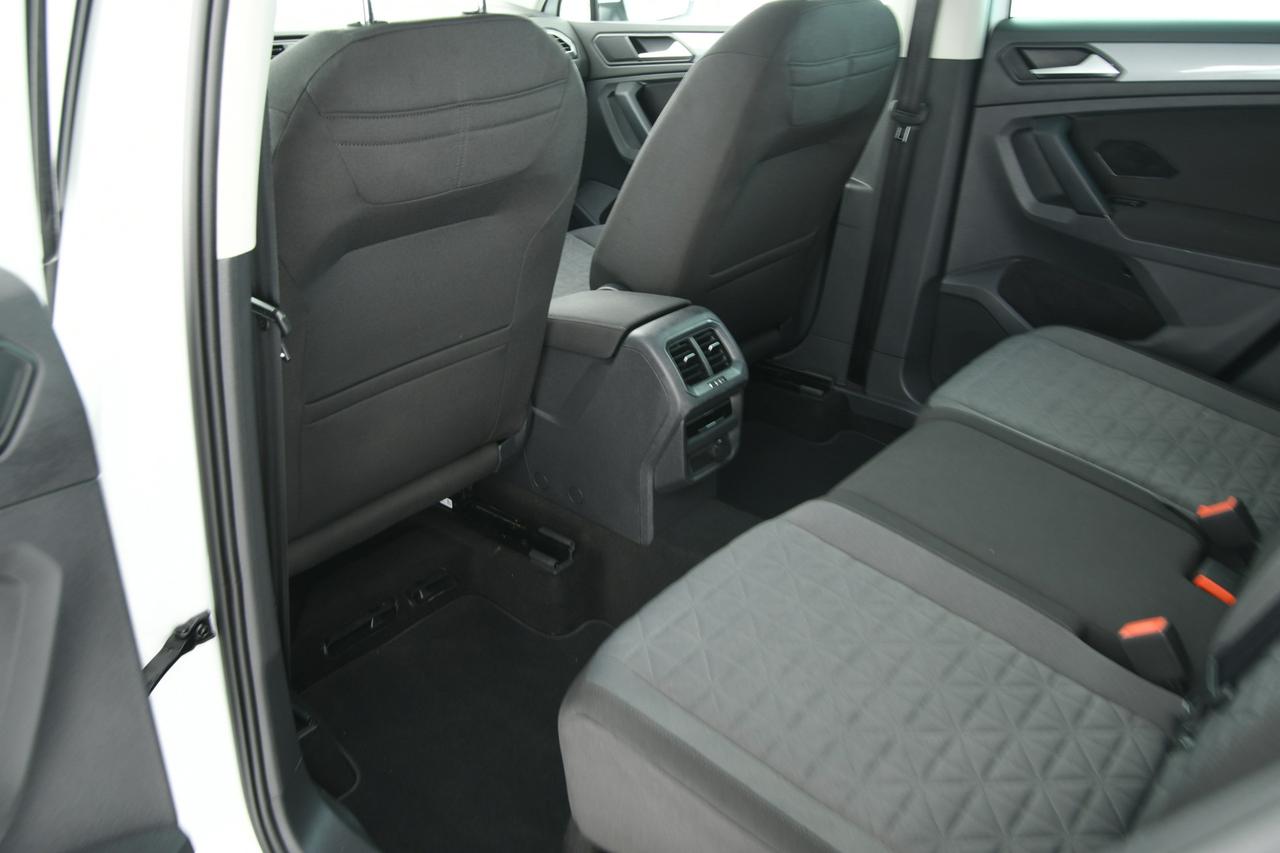 VOLKSWAGEN Tiguan 2.0 tdi Life 150cv dsg APP CONNECT+ACC+LED+C17"