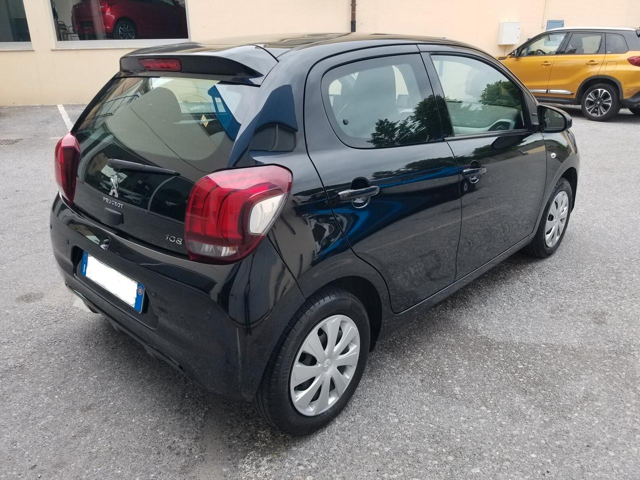 Peugeot 108 VTi 72 ETG 5 porte Allure