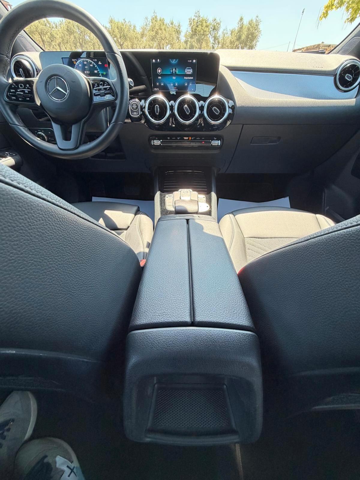 Mercedes-benz GLA 200 d Automatic Sport