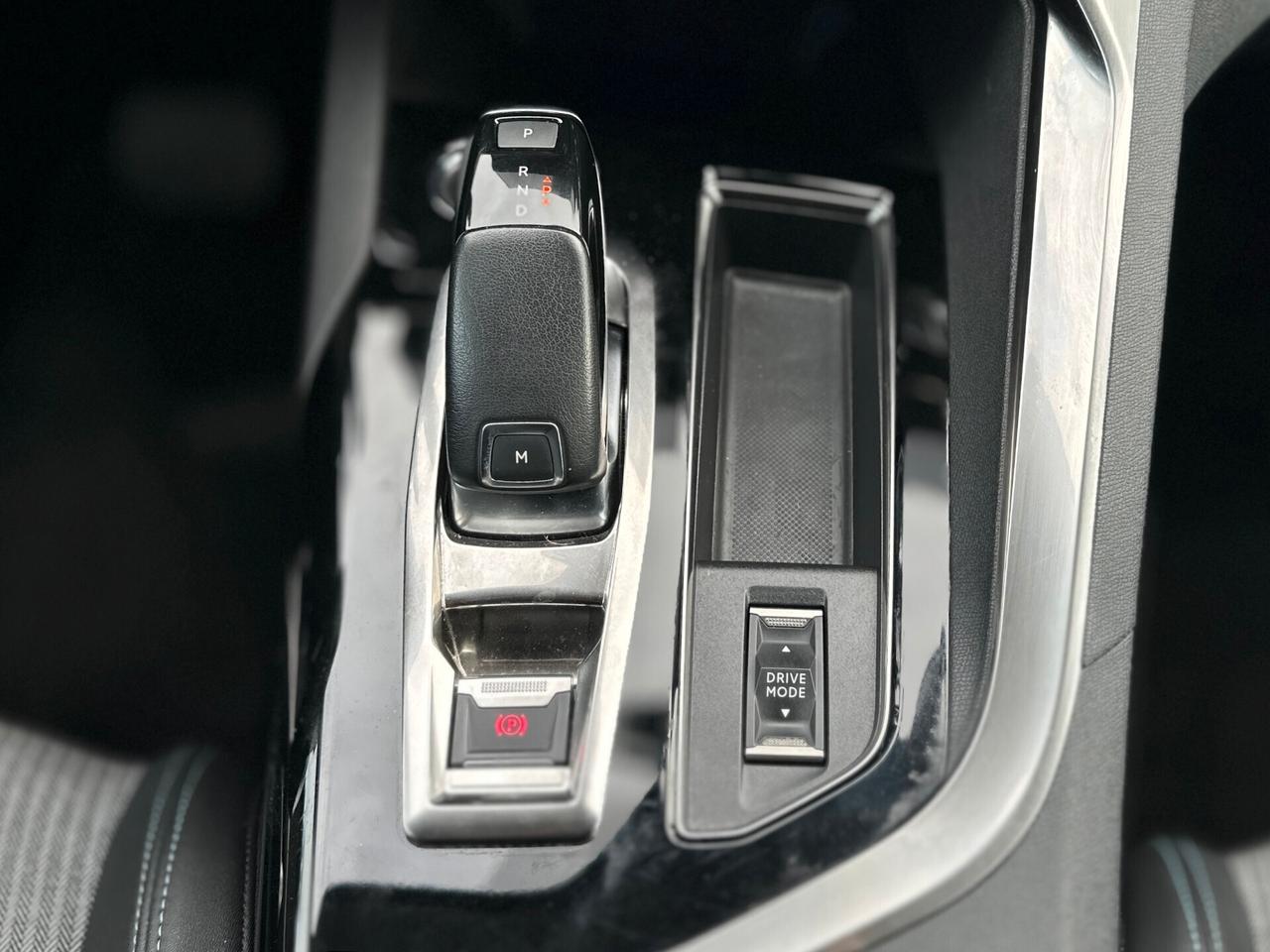 Peugeot 3008 BlueHDi 130 S&S Allure Pack