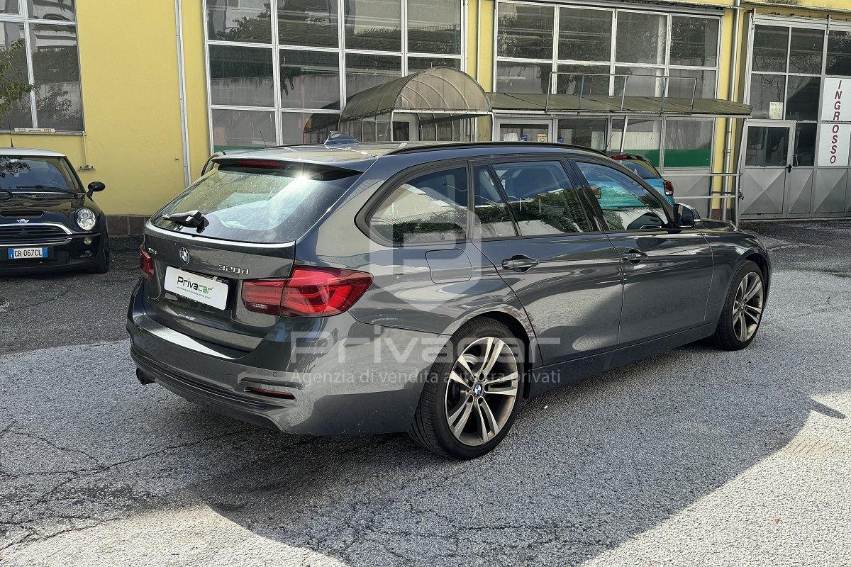 BMW 320d xDrive Touring Sport