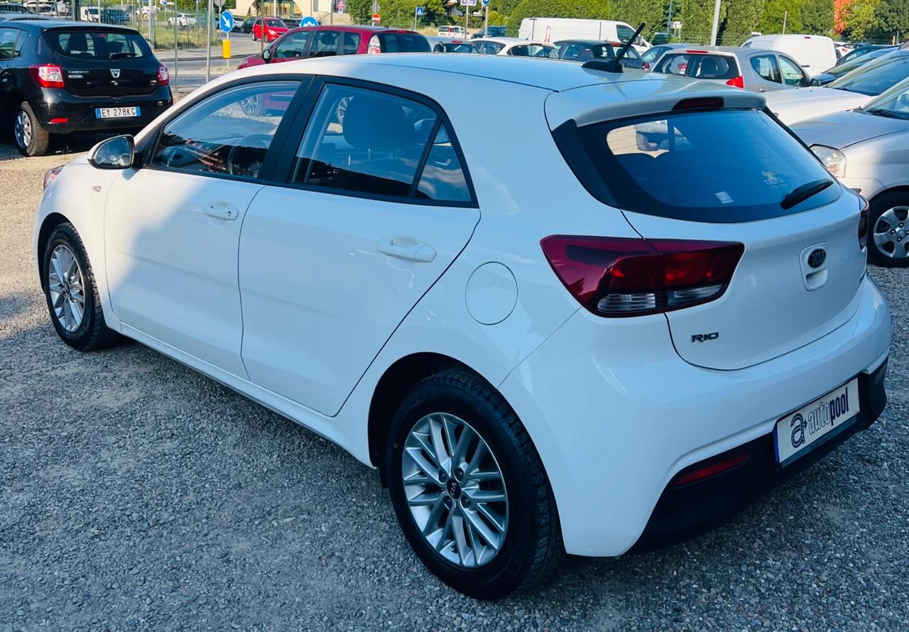 Kia Rio 1.0 T-GDi 100 CV MHEV iMT Style