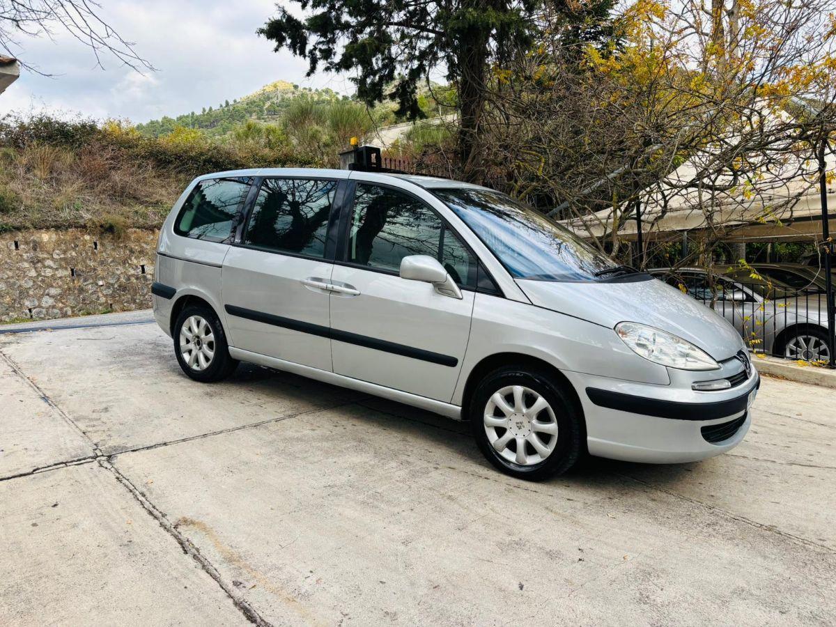 Peugeot 807 2.2 HDi 7posti Navi My'08