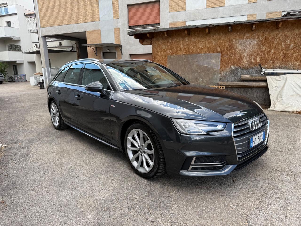 Audi A4 Avant 2.0 TDI S-tronic S-Line