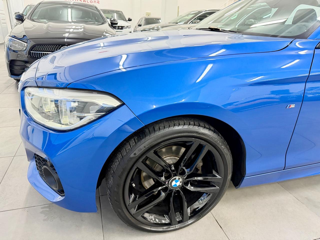 Bmw serie 1 118d xDrive TETTO Msport FINANZIABILE