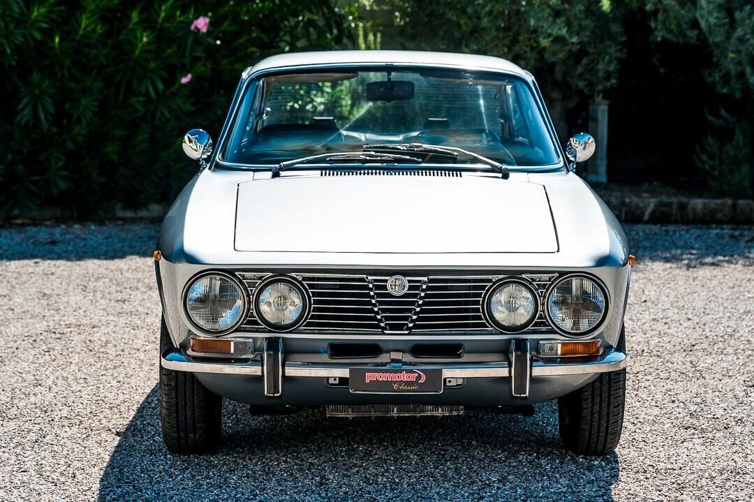 Alfa Romeo 2000 GT Veloce