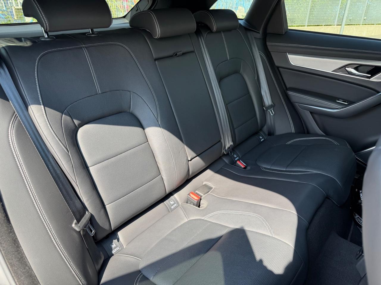 Jaguar F-Pace 2.0 PHEV 404 CV AWD aut. R-Dynamic S