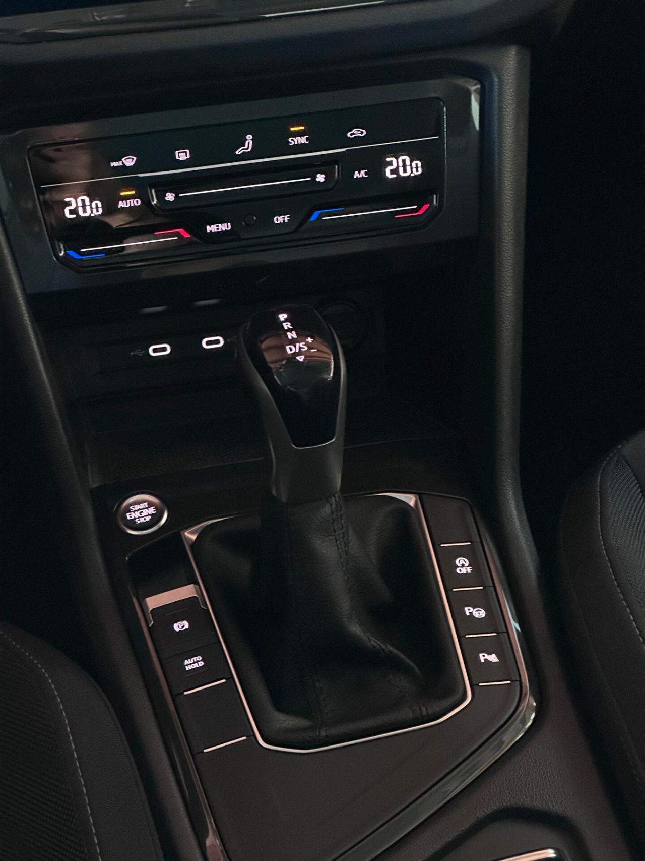Volkswagen Tiguan 2.0 TDI 150 CV SCR DSG Elegance