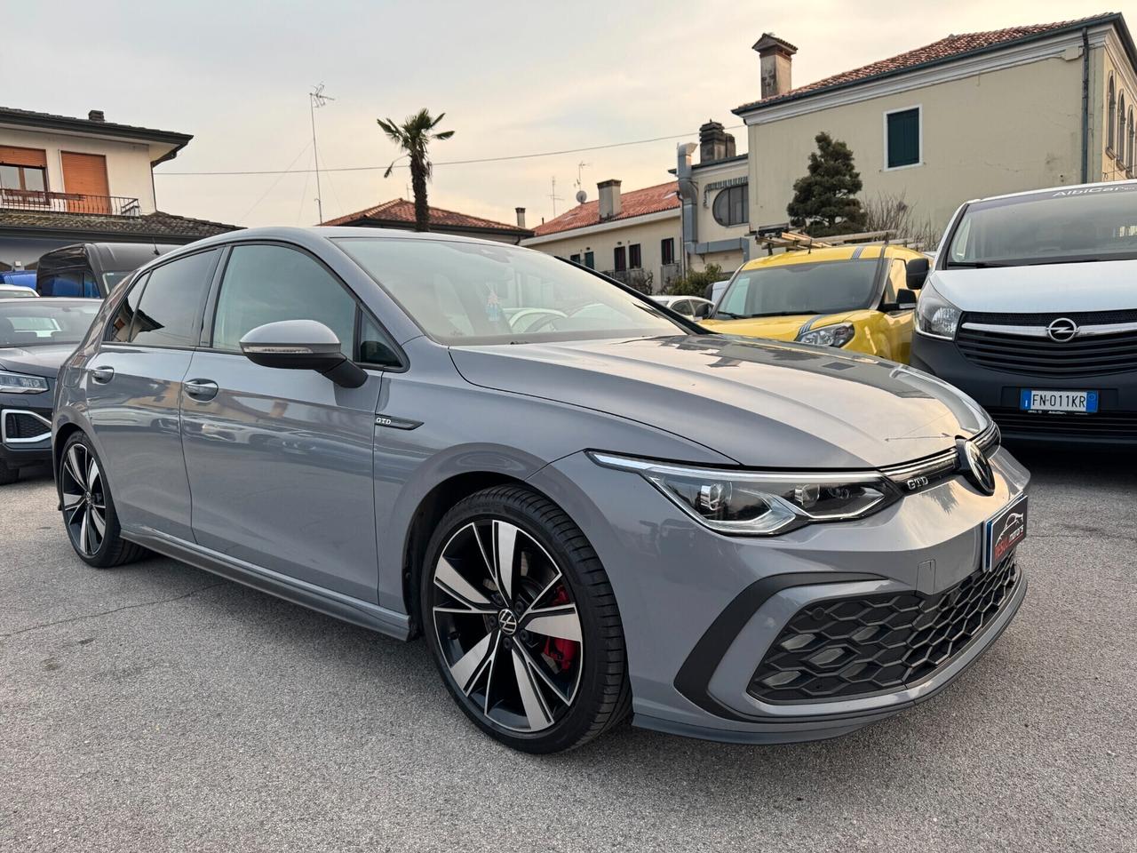 Volkswagen Golf 8 2.0 TDI DSG GTD