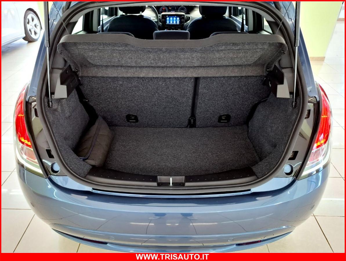 LANCIA Ypsilon 1.2 Ecochic Gpl NEOPATENTATI (ANDROID+APPLE)