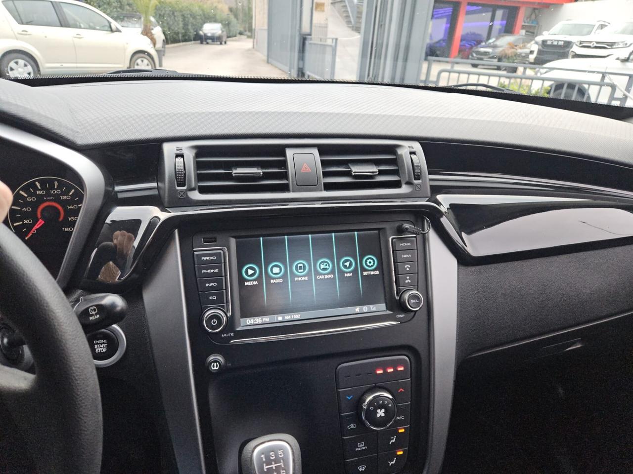 Mahindra KUV100 1.2 VVT K8