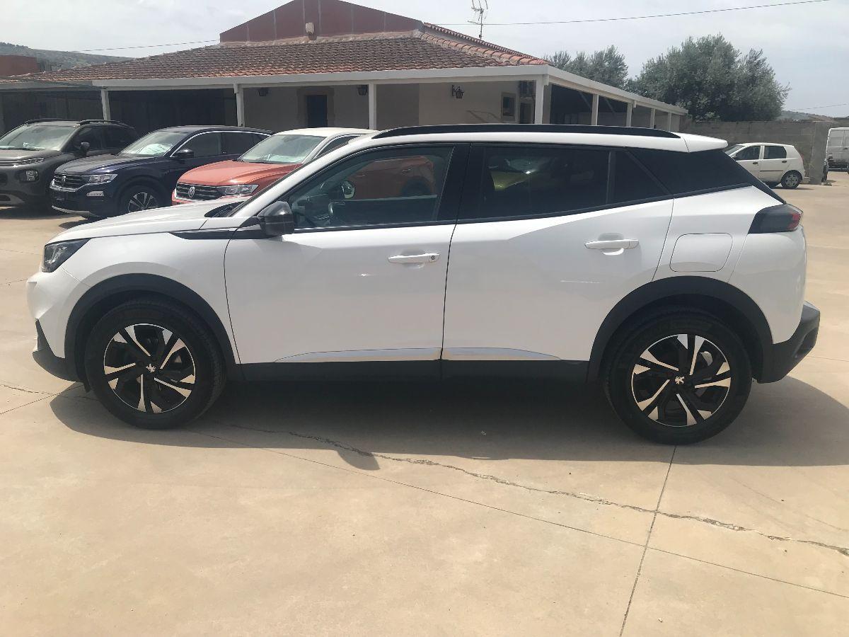 PEUGEOT 2008 BlueHDi 110 S&S Allure Pack