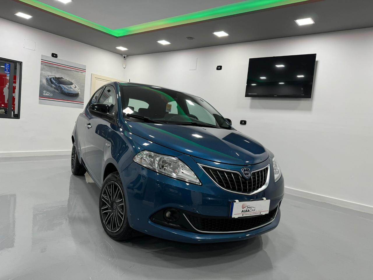 Lancia Ypsilon 1.0 FireFly 5 porte S&S Hybrid Ecochic Gold