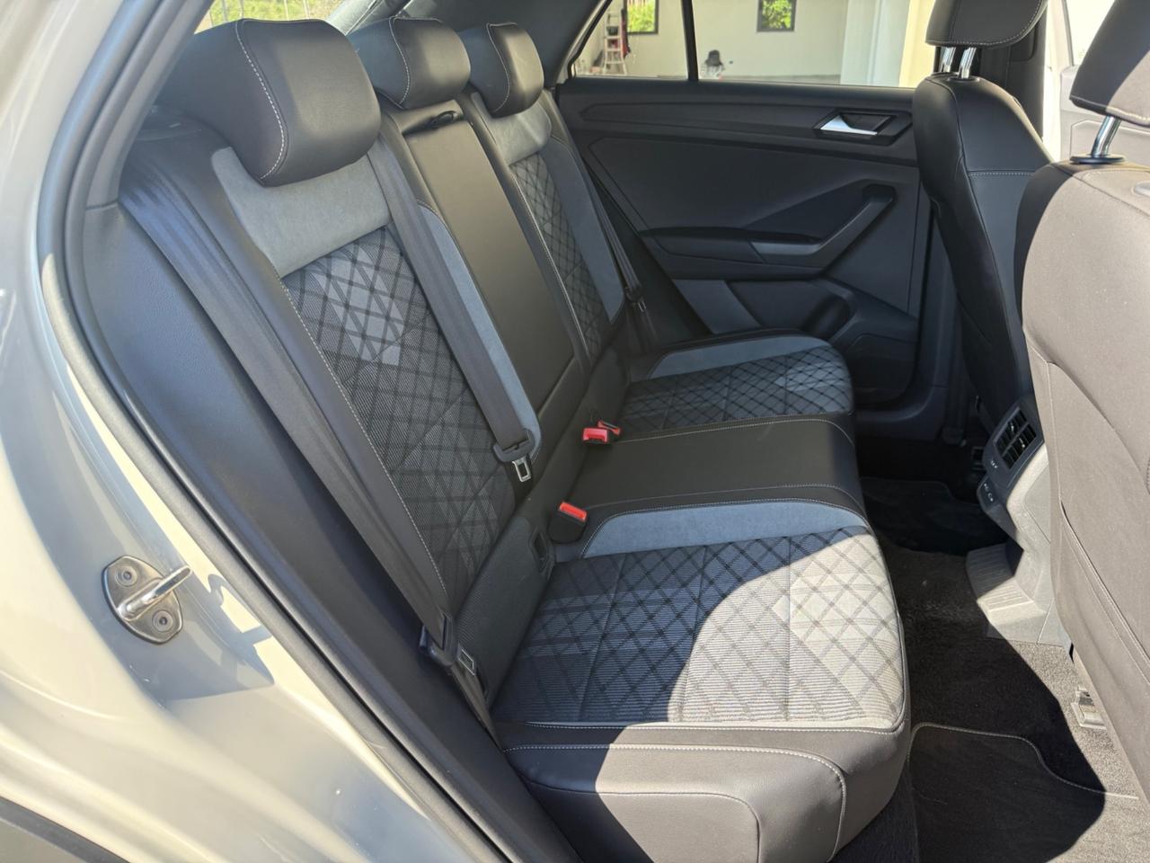 Volkswagen T-Roc 1.0 TSI R-Line