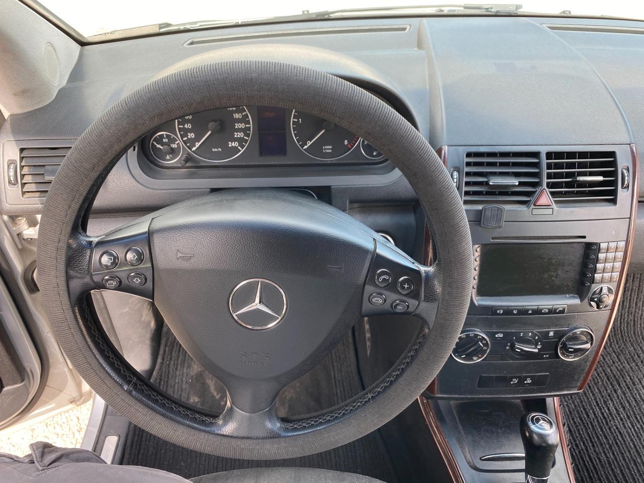 Mercedes-benz A 180 CDI Elegance Autom.