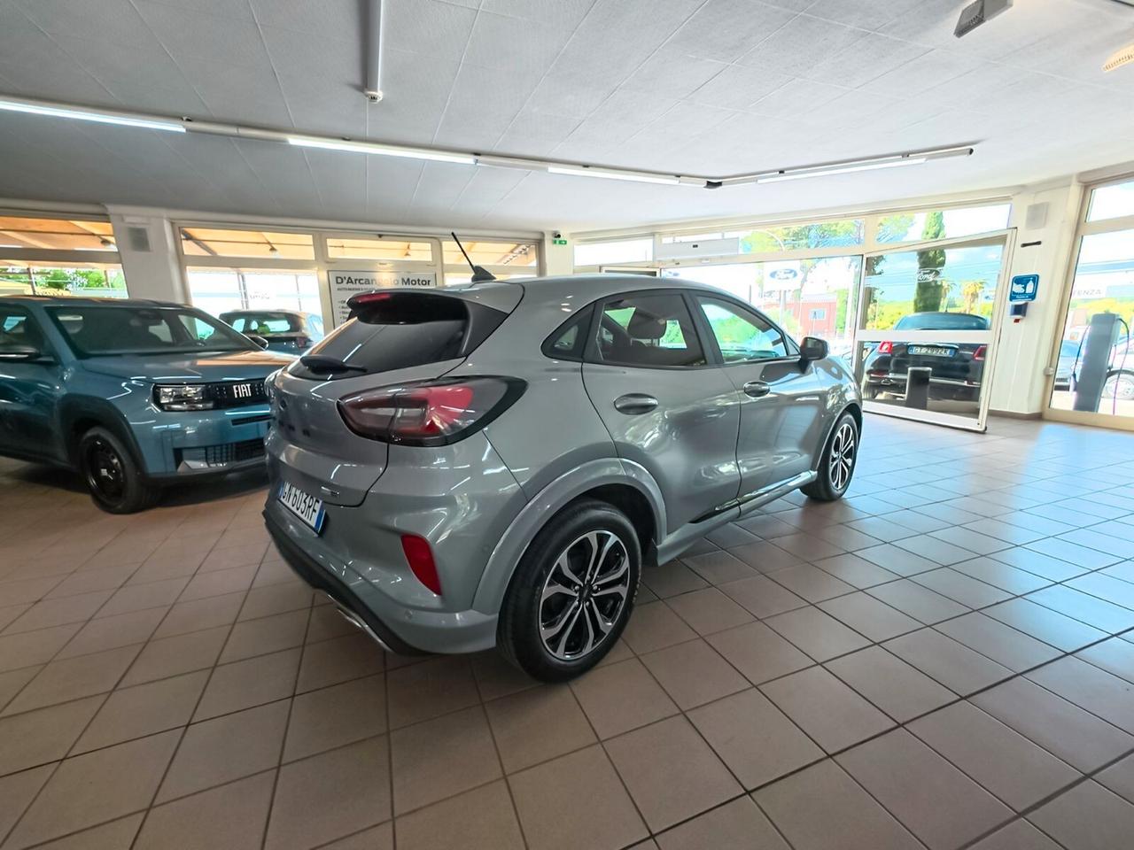 Ford Puma 1.0 EcoBoost Hybrid 125 CV S&S aut. ST-Line