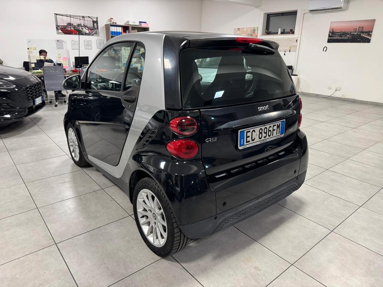 Smart ForTwo 1.0 MHD PASSION SERVO STERZO 2010