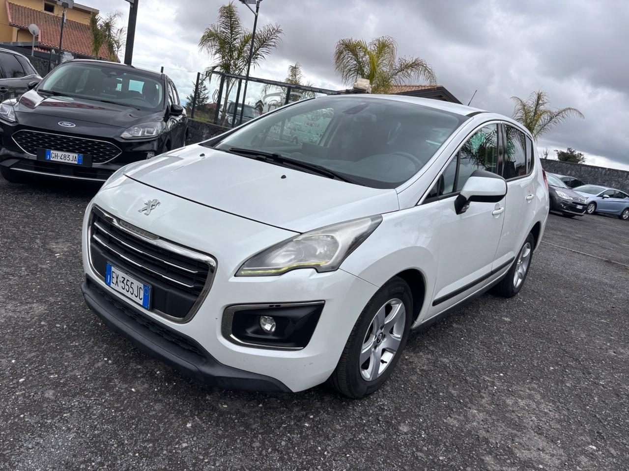 Peugeot 3008 1.6 HDi 115CV Business