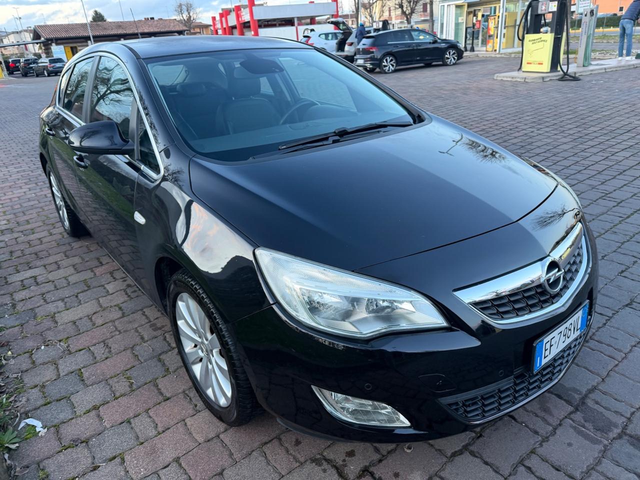 Opel Astra 1.7 diesel 2011 NEOPATENTATI