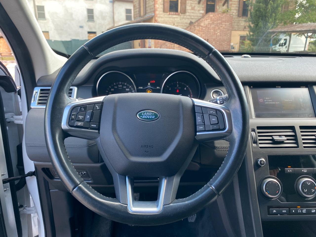 Land Rover Discovery Sport 2.0 TD4 150 CV Pure