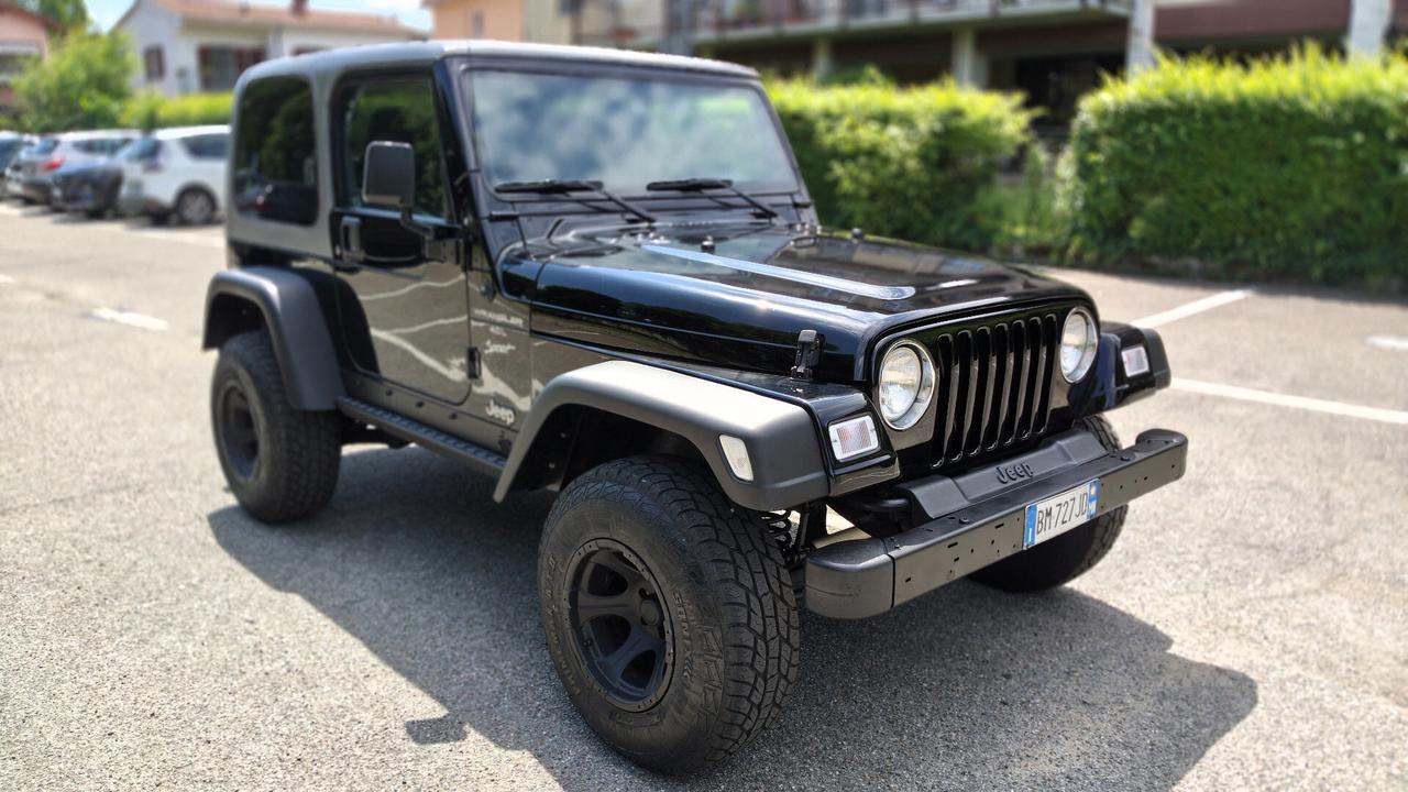 Jeep Wrangler 4.0 Sport ASI 4 posti