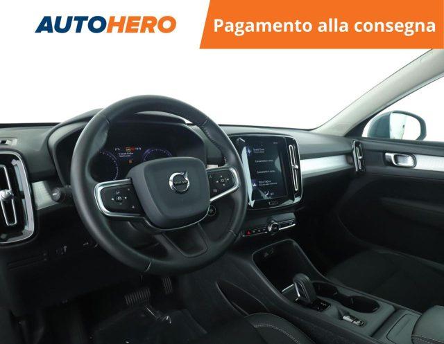 VOLVO XC40 T3 Geartronic Momentum Pro