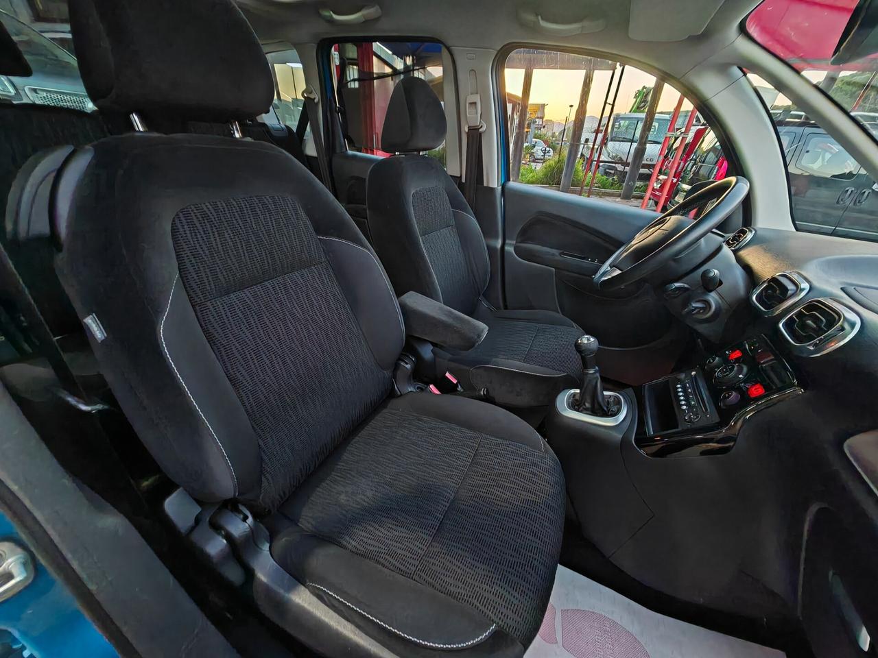 Citroen C3 Picasso 1.6 diesel 05/2013 cv92