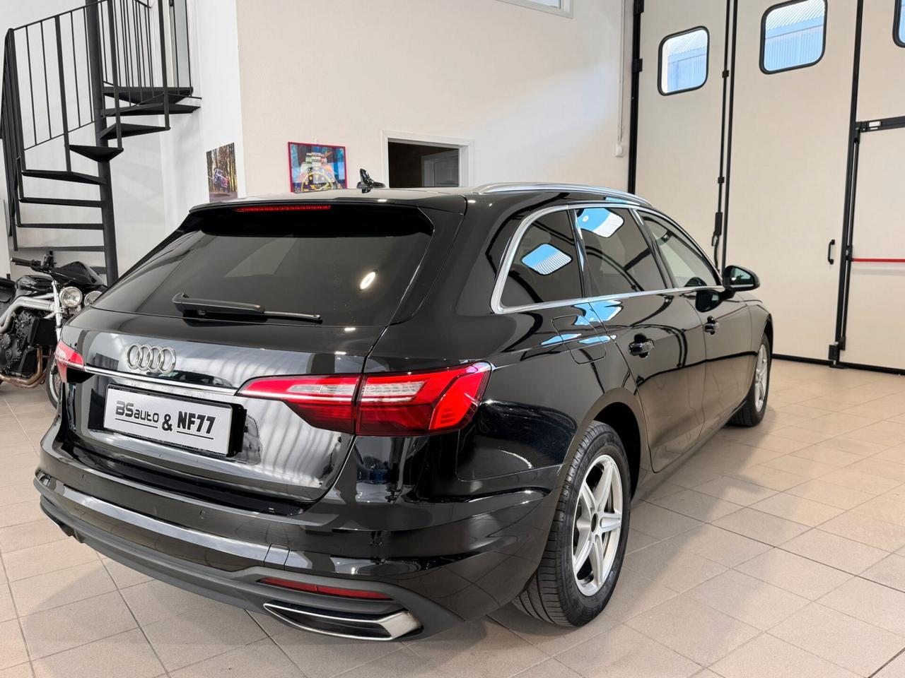 Audi A4 Avant 35 TDI S tronic Business