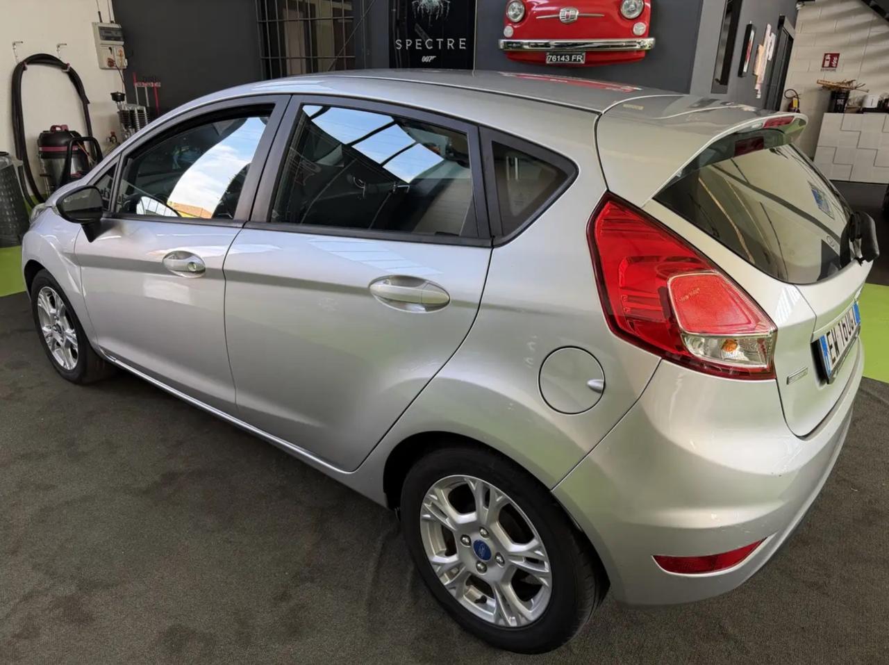 Ford Fiesta 1.0 EcoBoost 100CV 5 porte Powershift Titanium