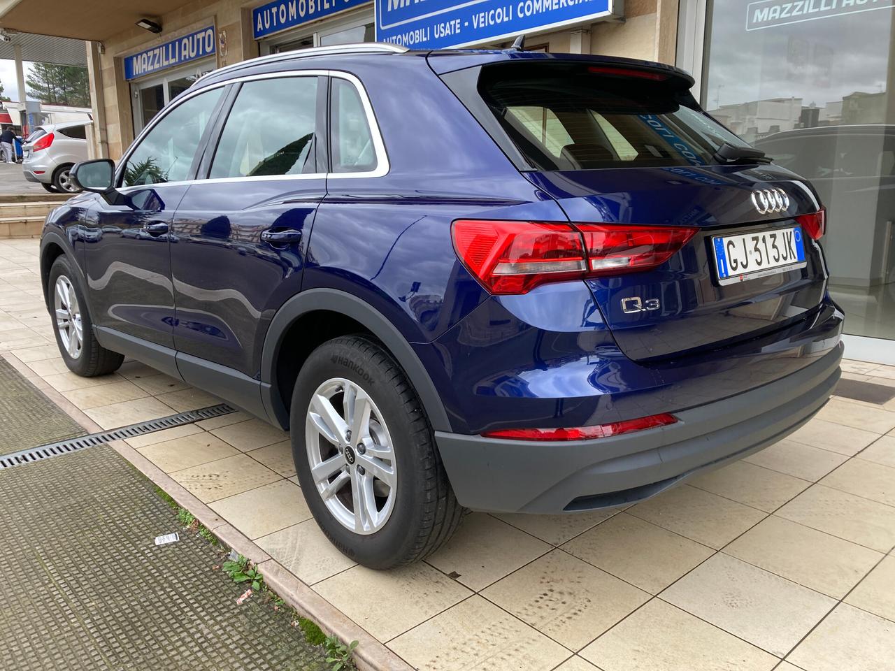 Audi Q3 35 TDI S tronic Business