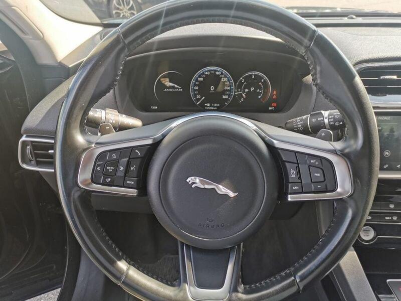 Jaguar F-Pace F-Pace 2.0 D 240 CV AWD aut. Prestige