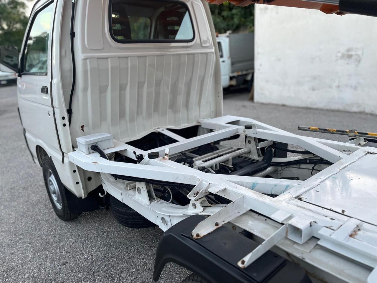 Piaggio quargo con vasca/rib.-700cc- Diesel -2014