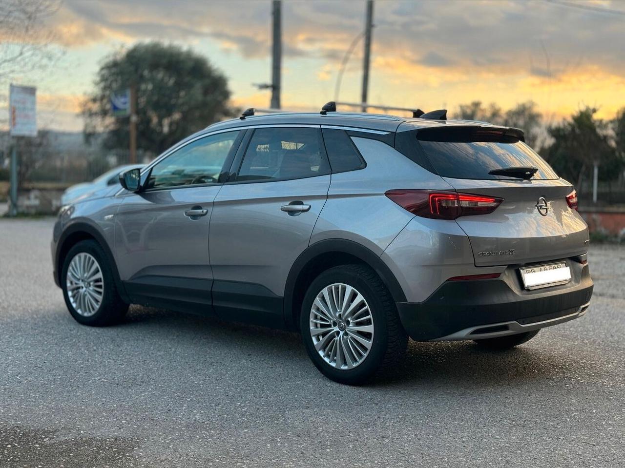 Opel Grandland X 1.6 diesel Ecotec Start&Stop Business