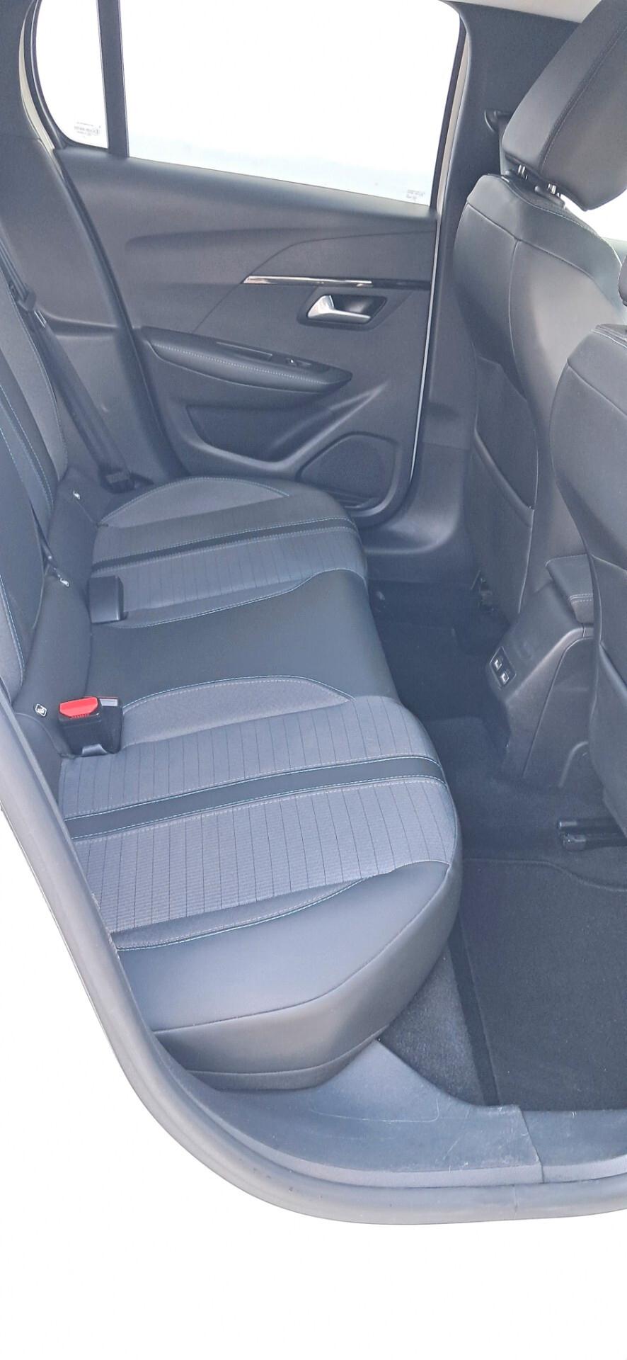 Peugeot 208 PureTech 101 Stop&Start 5 porte Allure Navi Pack