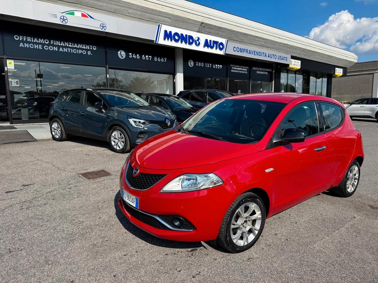 Lancia Ypsilon 1.2 69 CV 5 porte GPL Ecochic Silver