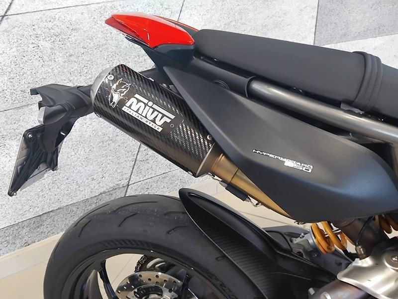 Ducati Hypermotard 950