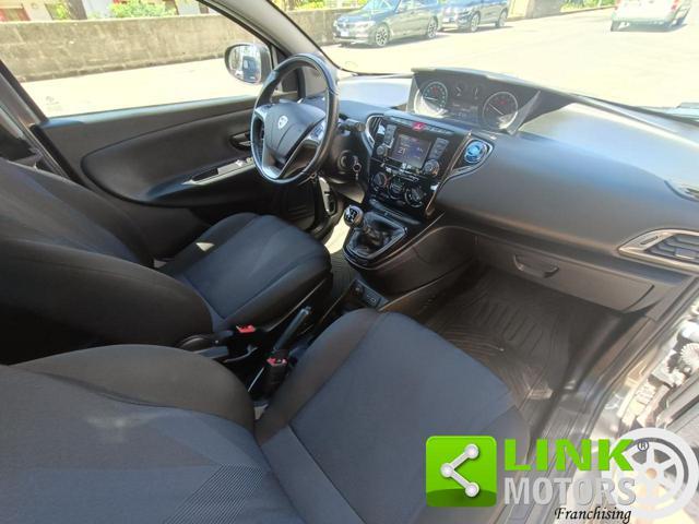 LANCIA Ypsilon 0.9 TwinAir 85 CV 5 porte Metano Ecochic
