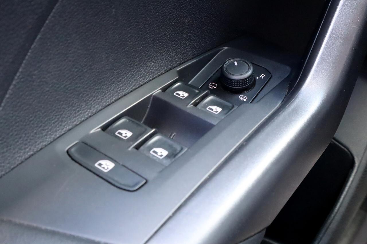 Volkswagen T-Cross 1.0 95CV LIFE ACC DIGITAL COCKPIT SENSORI